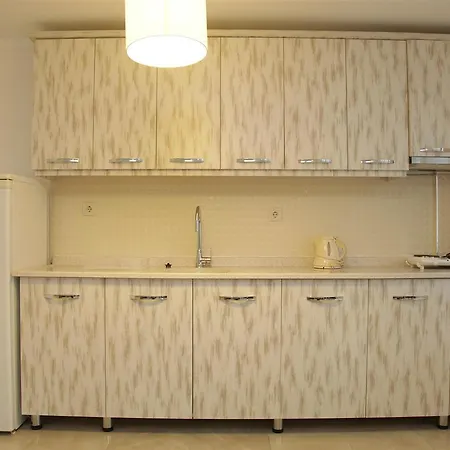 Lägenhetshotell Moonlight Apart 3*