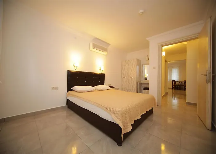 Moonlight Apart Aparthotel İçmeler