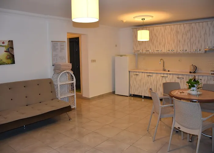 Aparthotel Moonlight Apart İçmeler